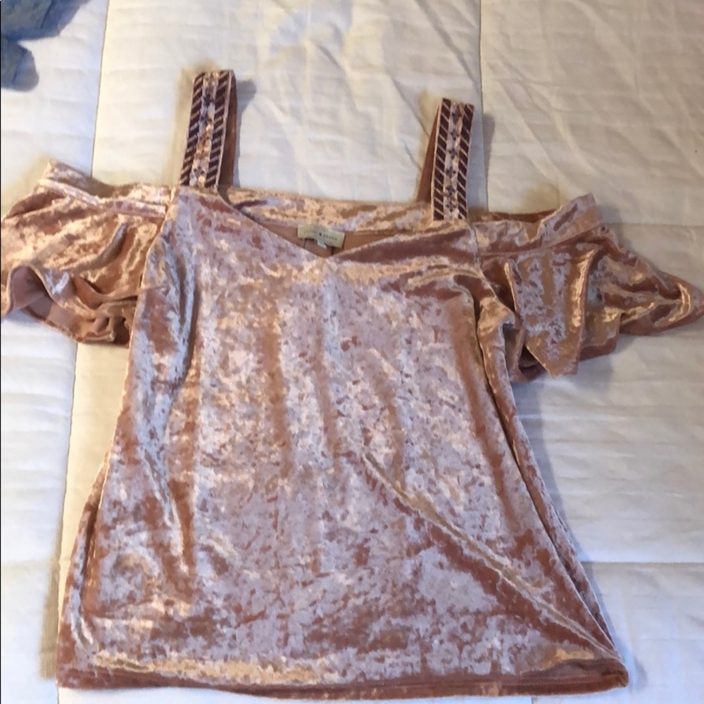 Lucky Brand light pink shirt